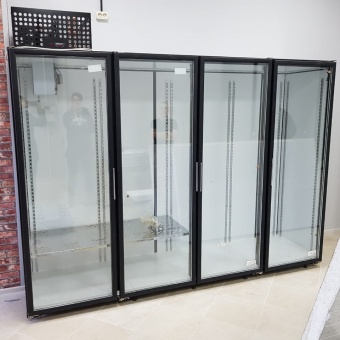 Купить холодильная камера универсальная на 4 стеклянных двери коловрат 4 - холодильное оборудование и комплекс услуг холодоснабжения Компания Кондор 
